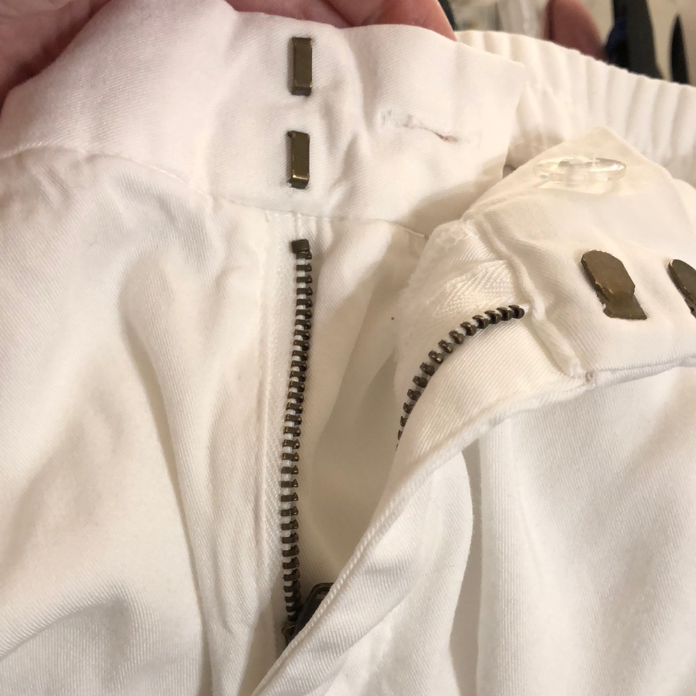 Old Navy🥳HP🥳Comfy Float White Pants - Picture 4 of 4